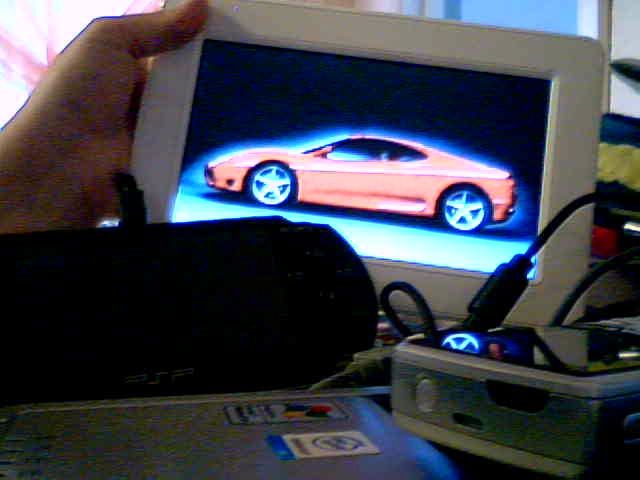 Display Pictures Off A PSP/A Mobile Phone On A Digital Photo Frame