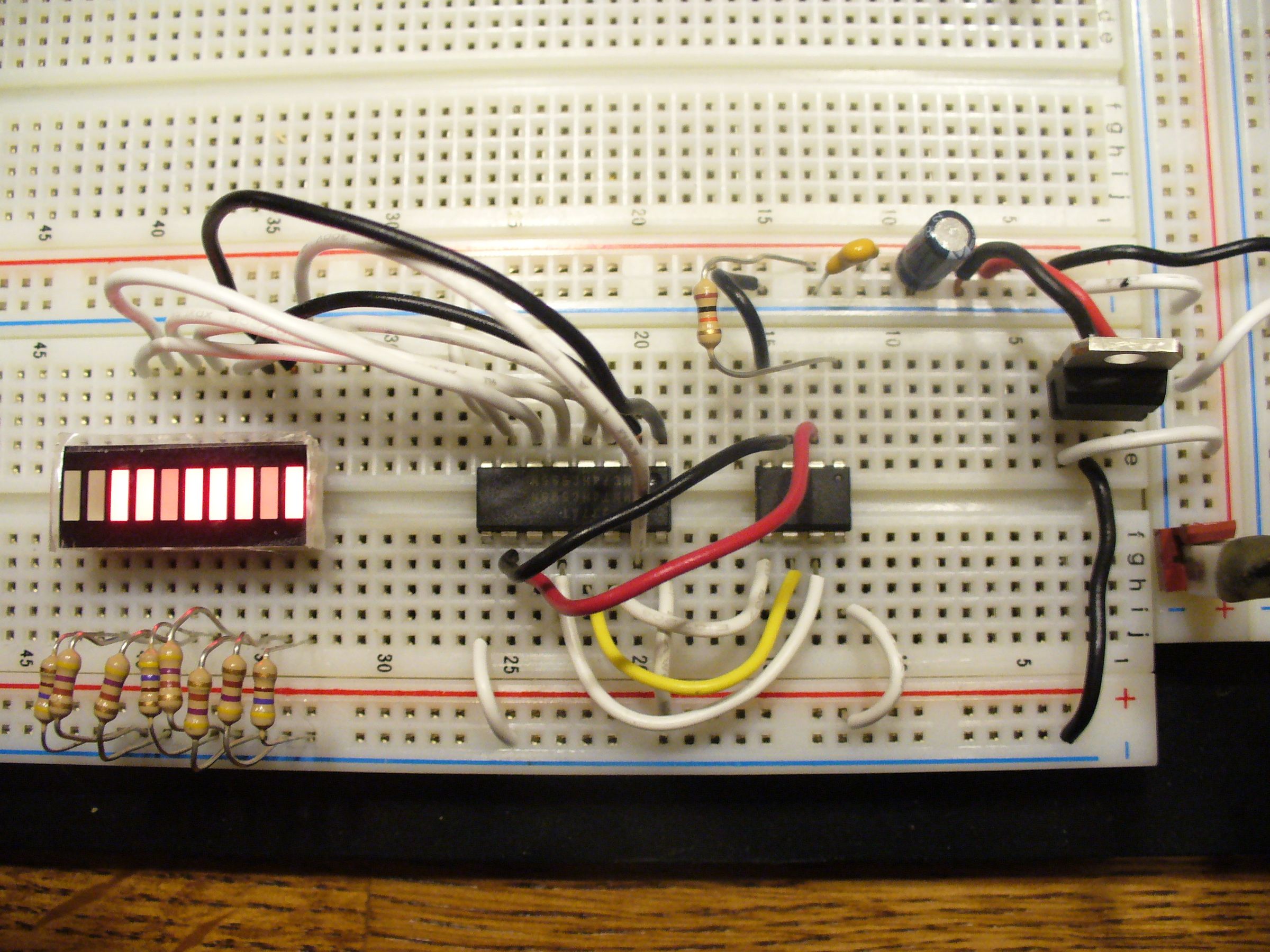 How to Use a 74HC595 Shift Register With a AVR ATtiny13