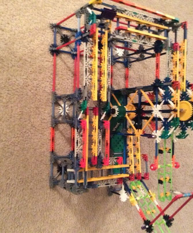 Splinter: a Small K'nex Ball Machine
