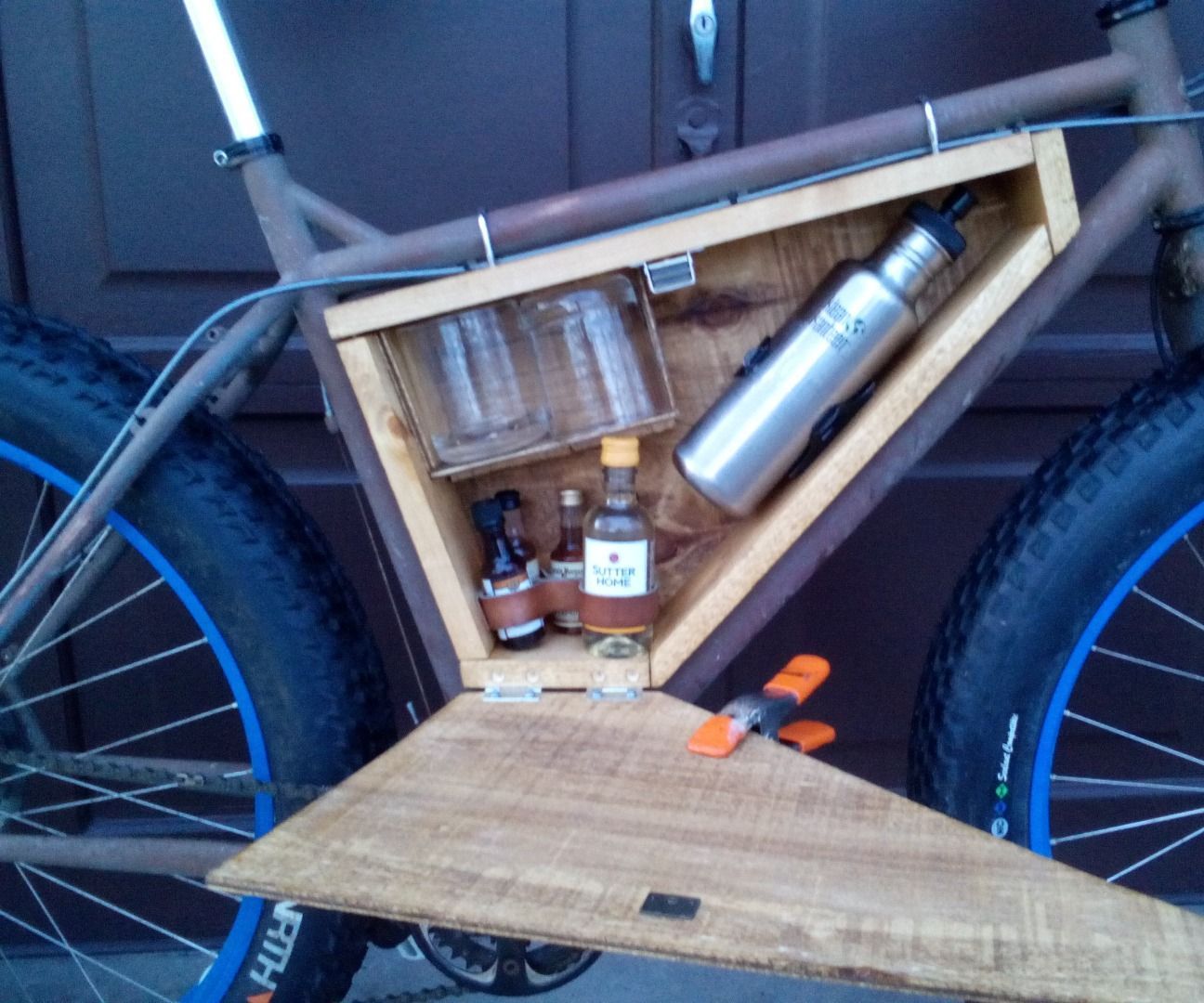 BAR T.A.B. (Take Along Bar)