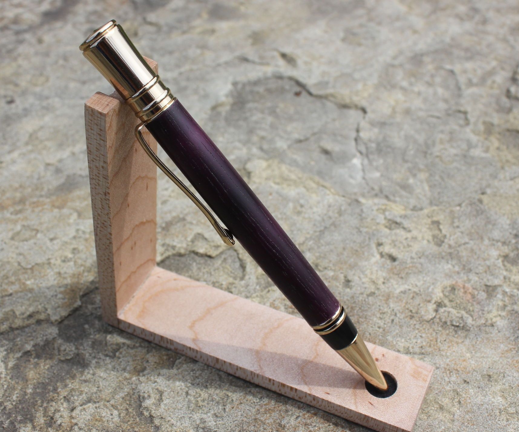 Wood Turning a BEAUTIFUL Purpleheart Pen!!!