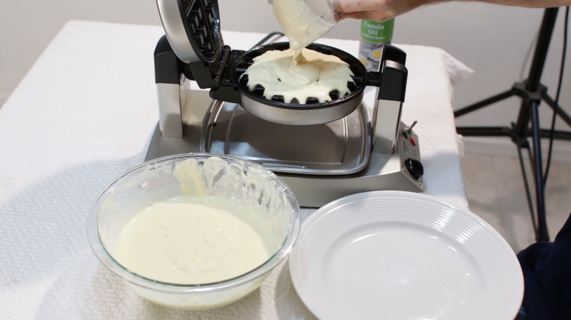 Classic Restaurant Style Belgian Waffles 9 Steps (with Pictures