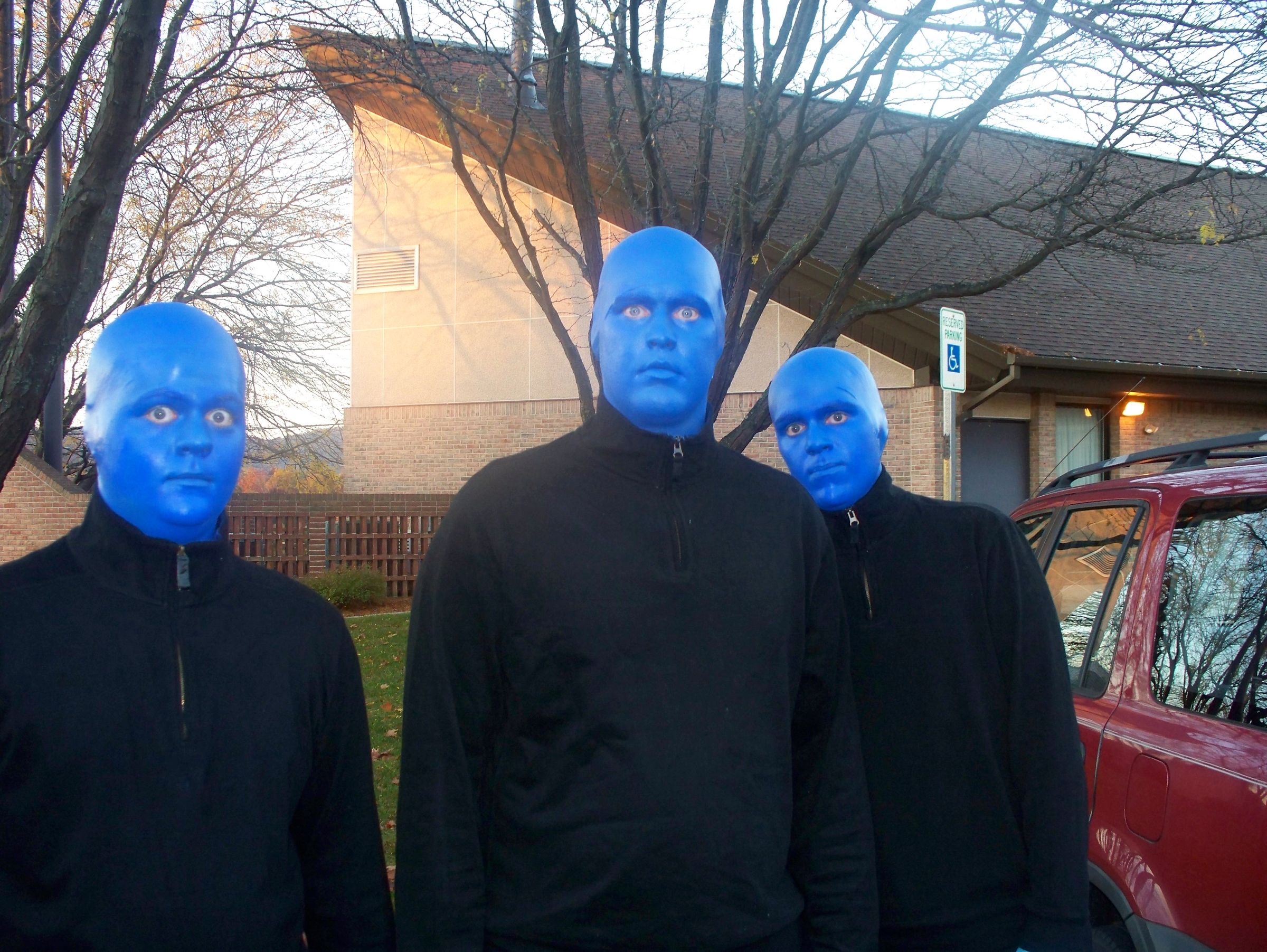 Blue Man Group Trunk & Drumbone