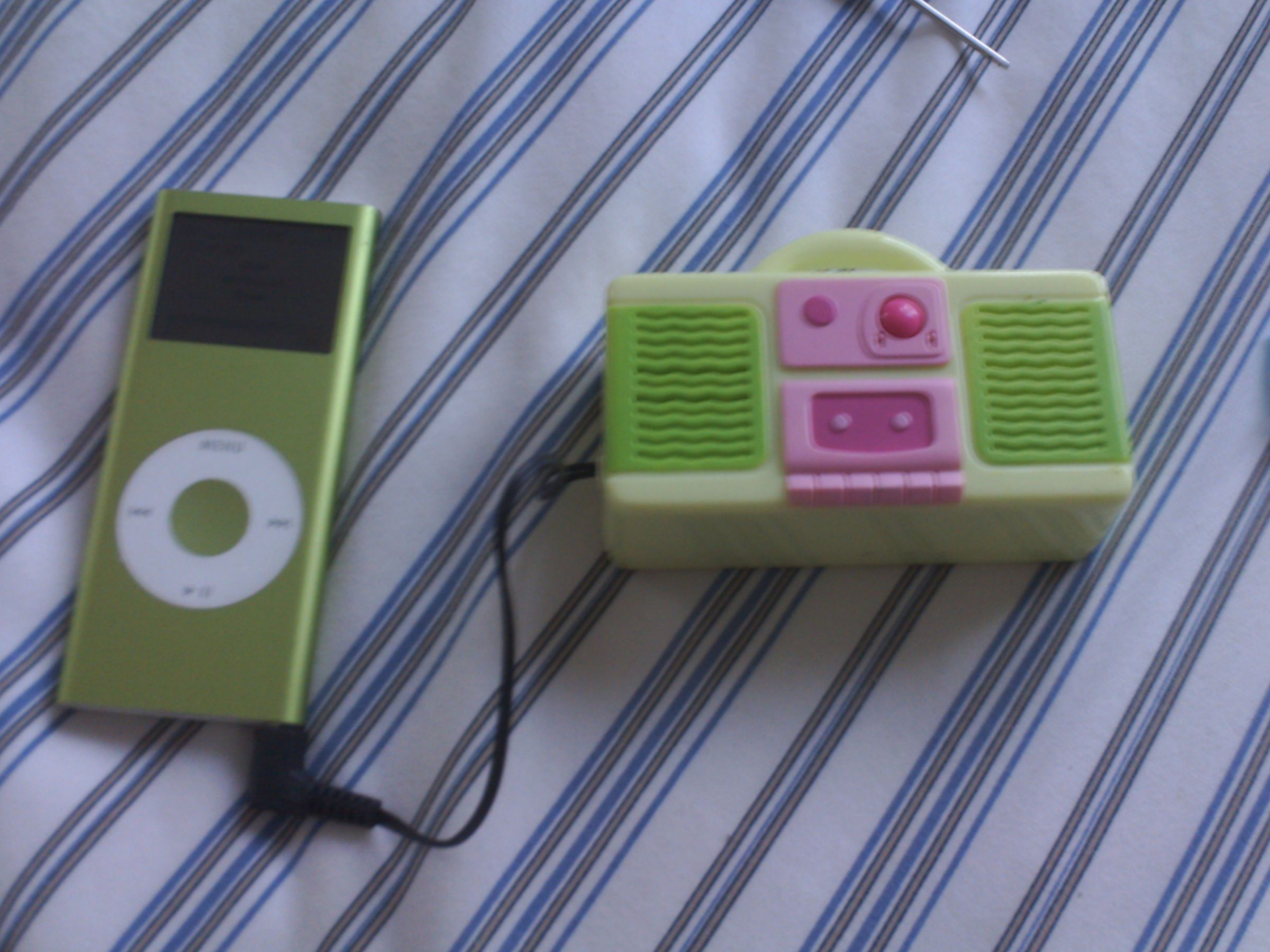 3 iPod Speaker Mod's