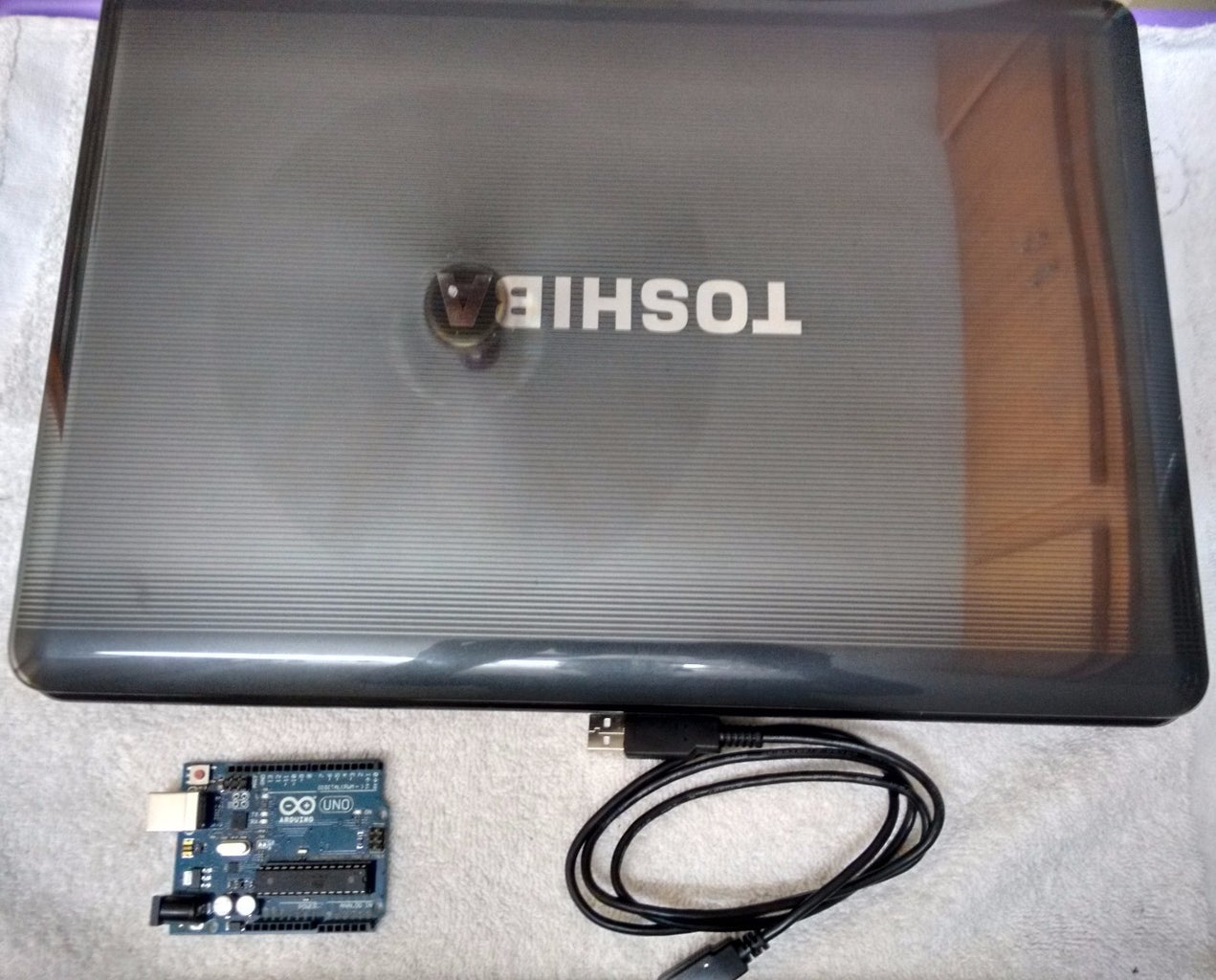Getting Started With an Arduino (Step by Step Guide on How to Install ...