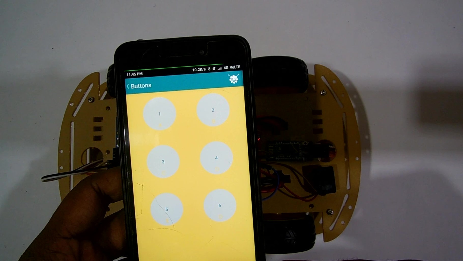 Bluetooth Controlled Robot Car : 13 Steps (with Pictures) - Instructables