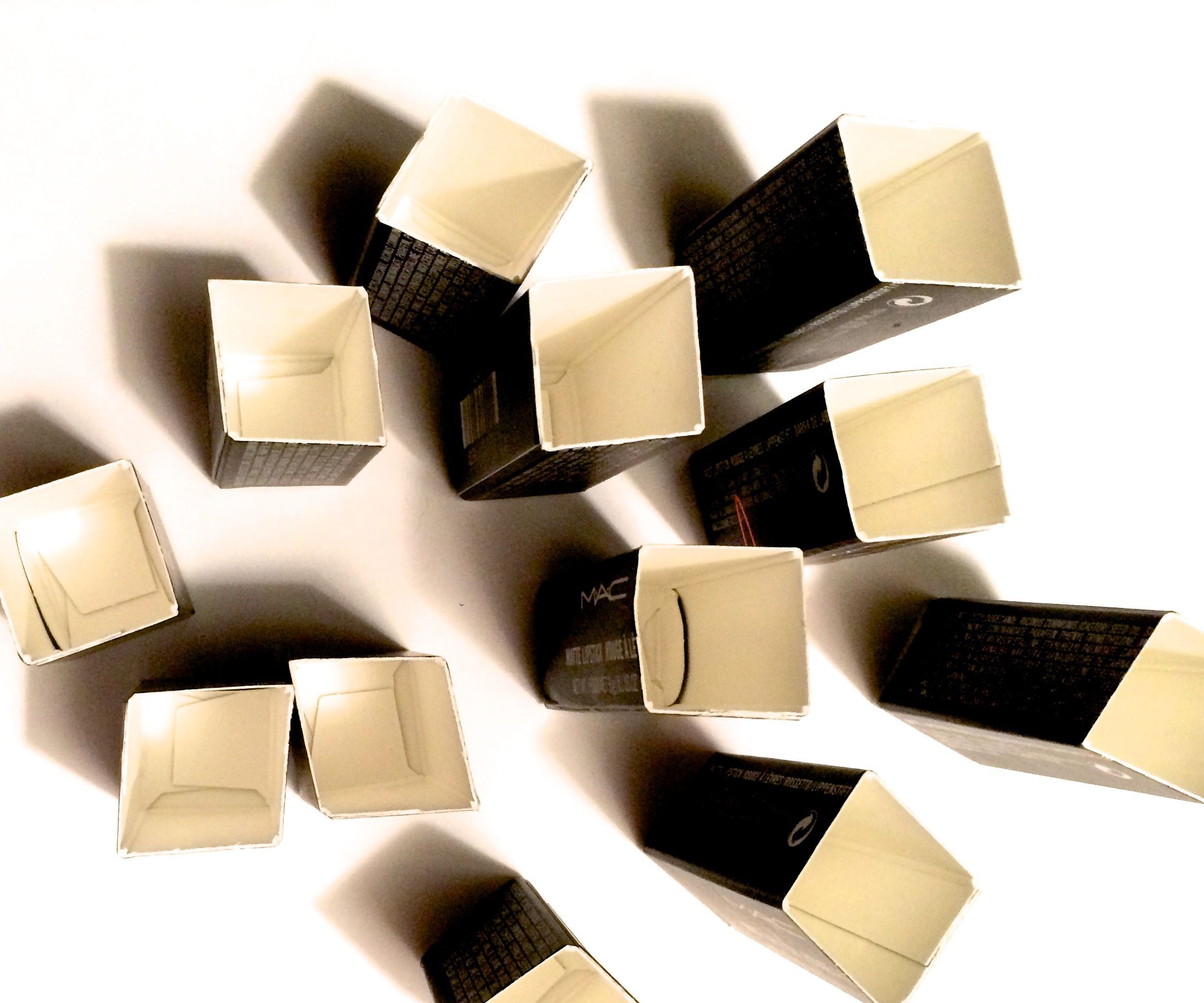 DIY Lipstick Organizer