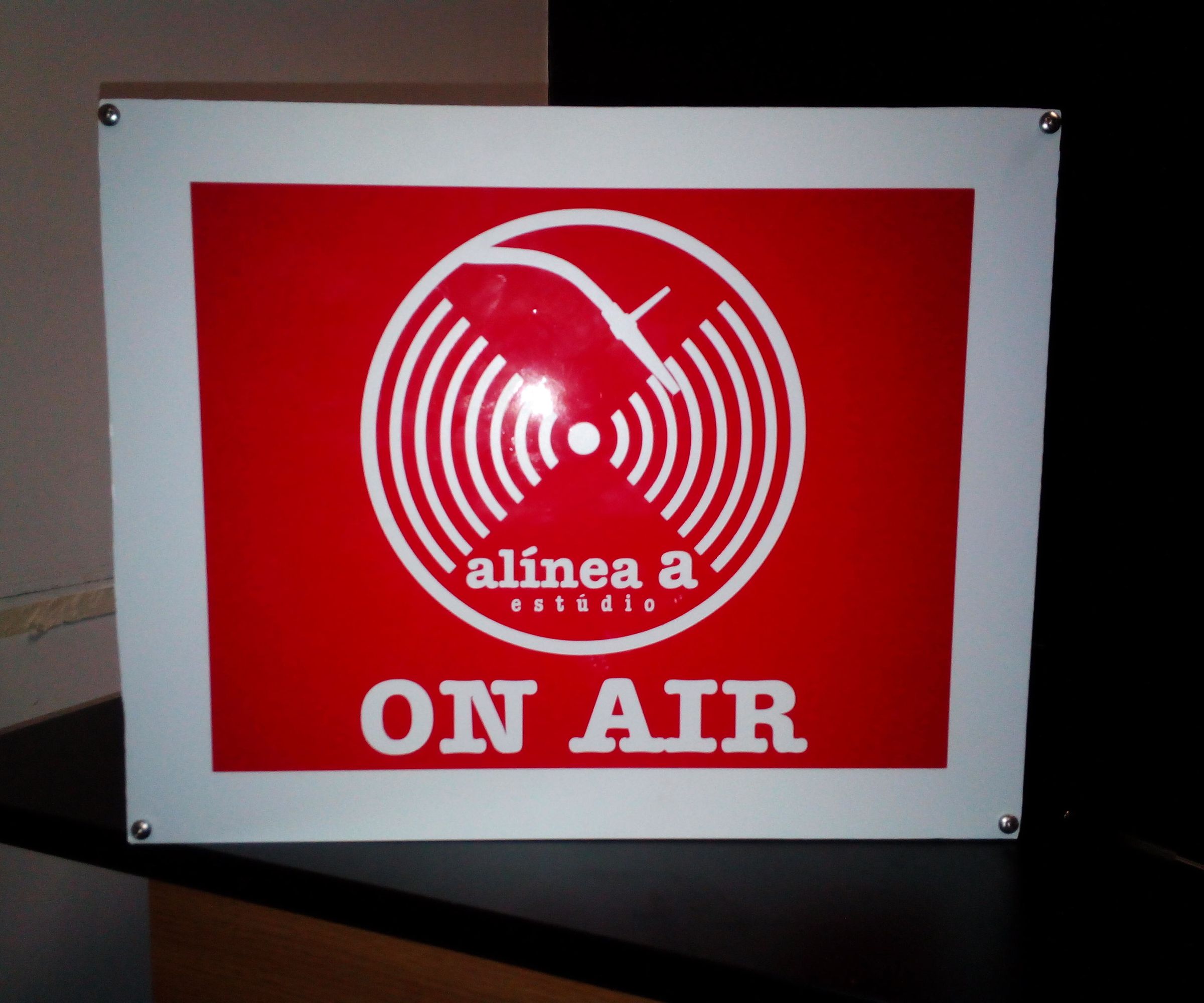 On Air Box, With Music Interaction