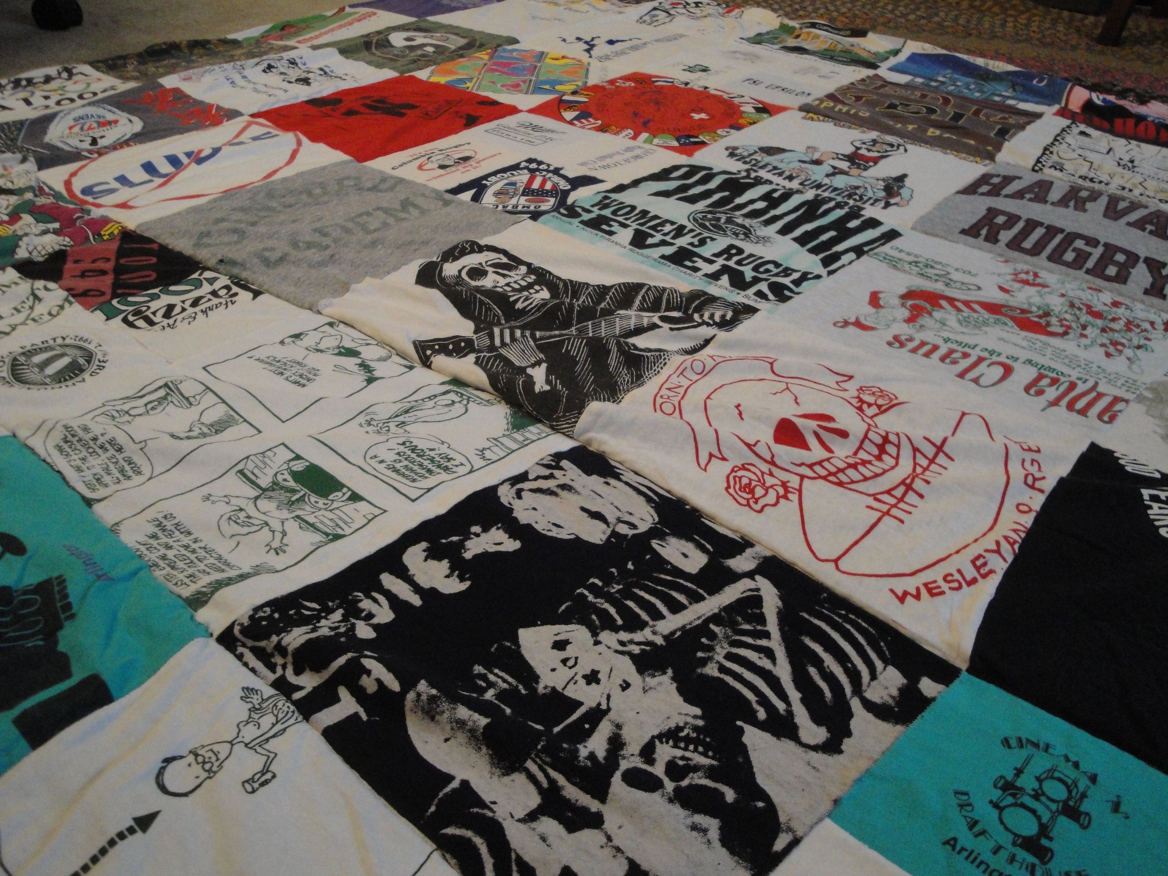Make a Quilt From Your Old T-Shirts