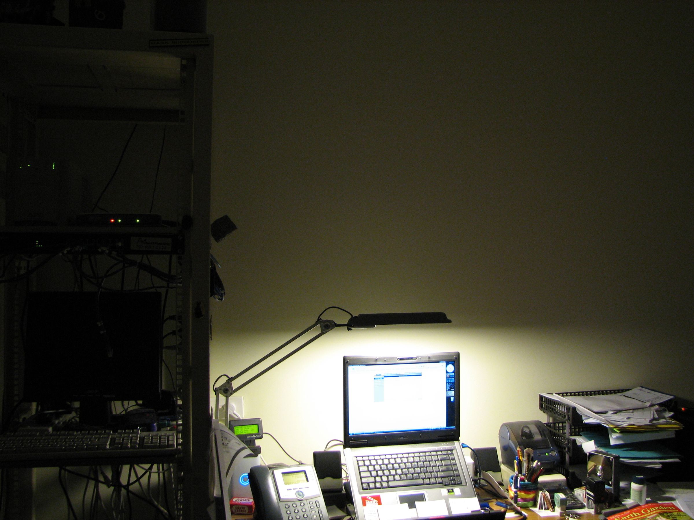 Retro Fit a Desk Lamp with LEDs