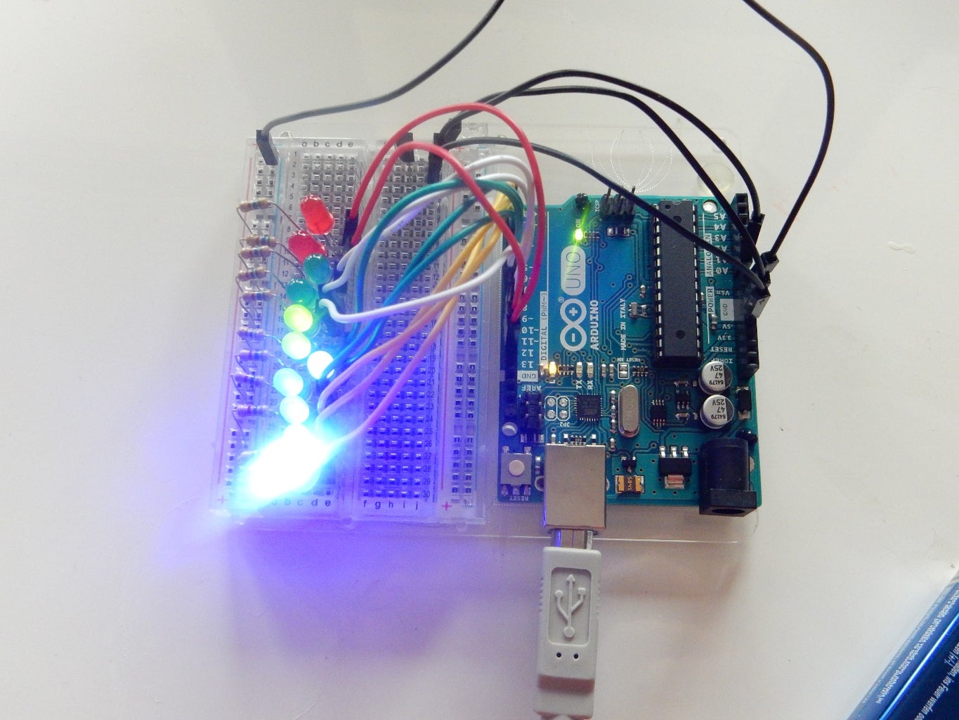 Arduino Temperature Monitor and Visual LED Meter : 4 Steps (with ...