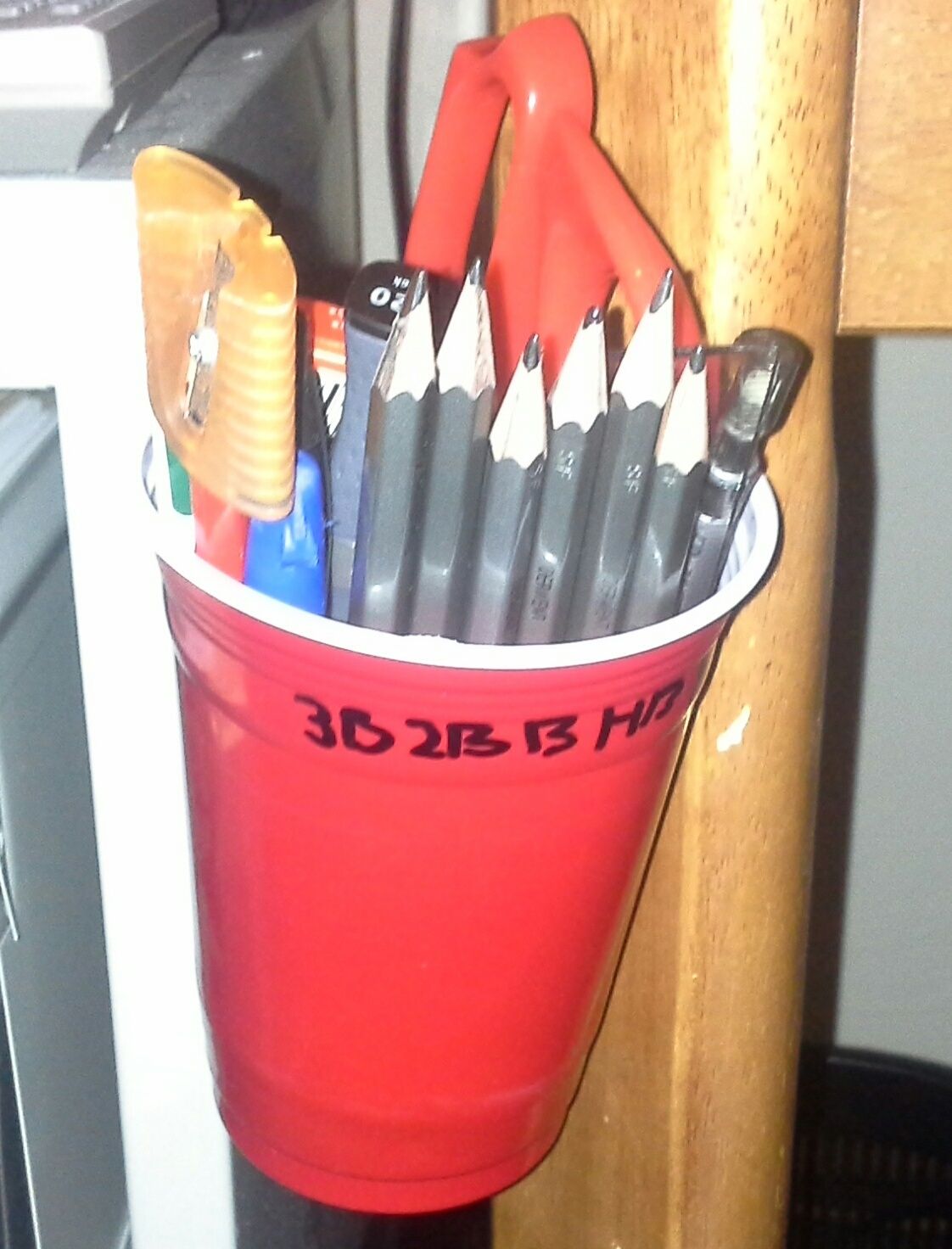 Desk/Table Mounted Stationary Cup
