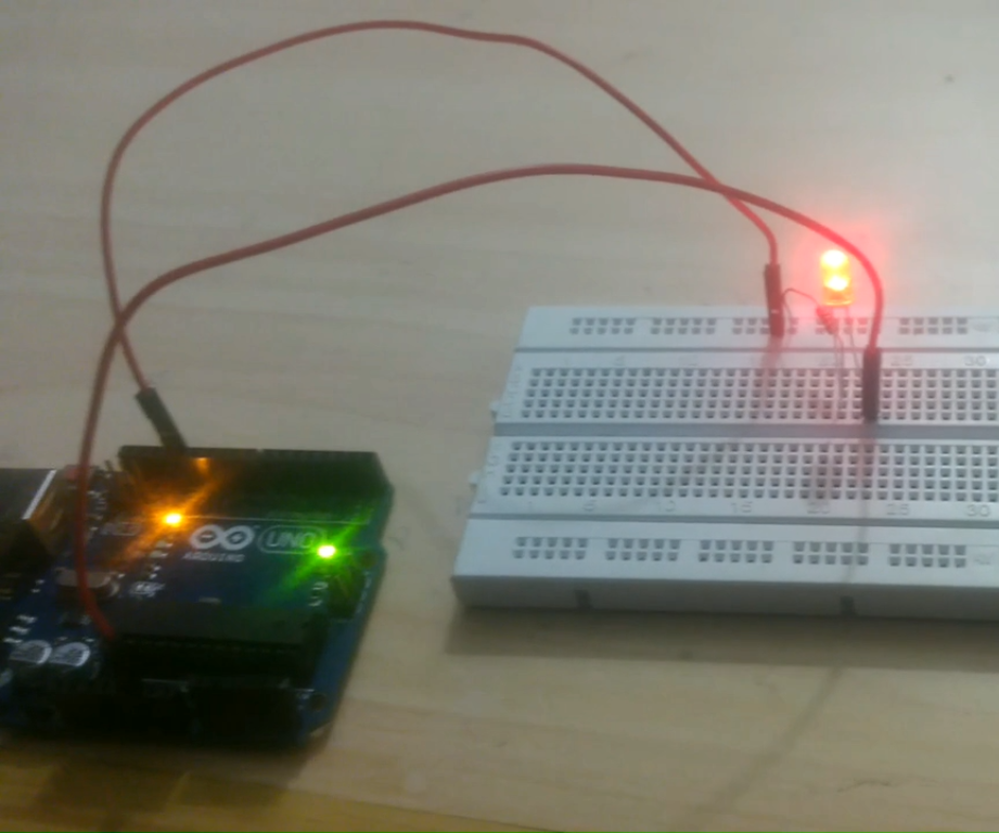 BLINK LED USING AN ARDUINO