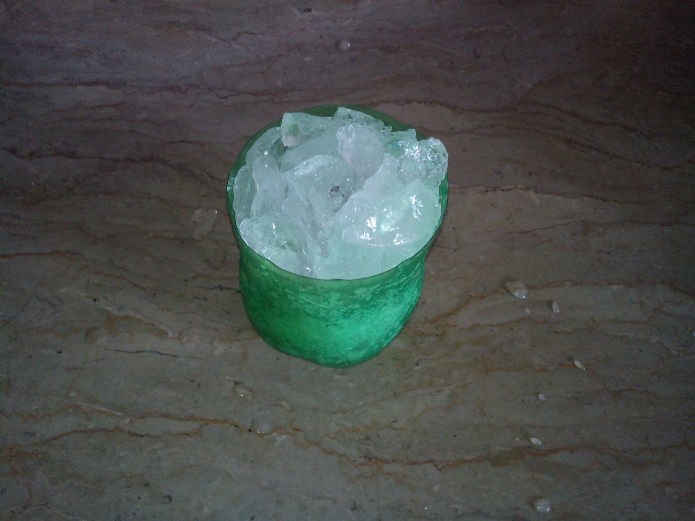 Ice Pots From Disposable Ordinary Bottles. 