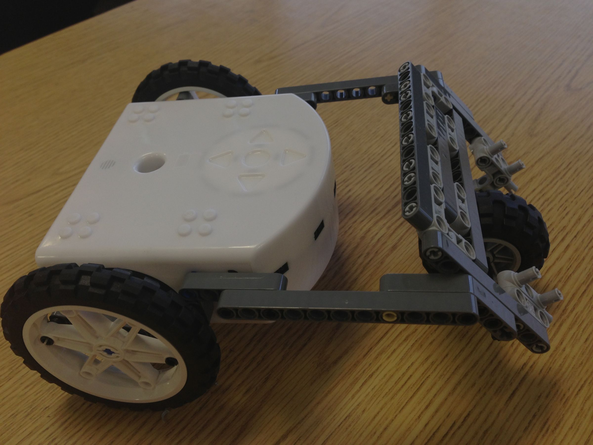 Thymio Robot Vehicle