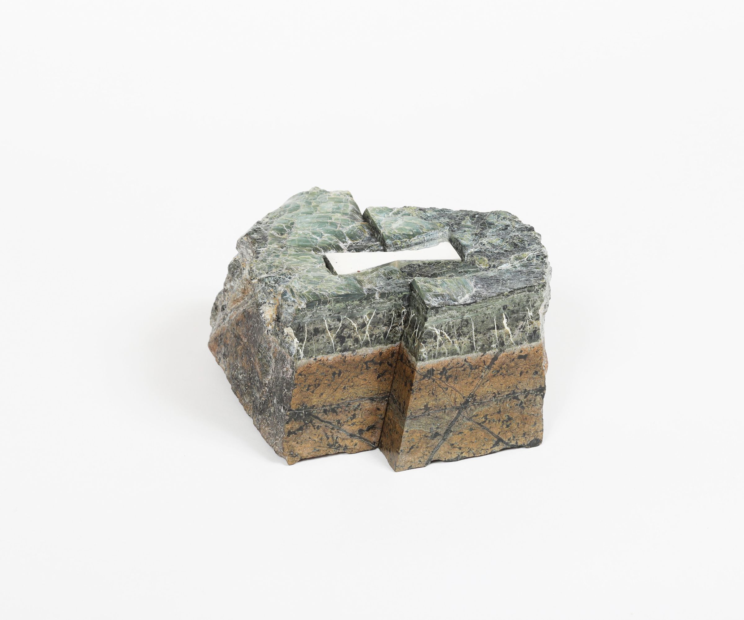EARTH FASTENERS-MODEL