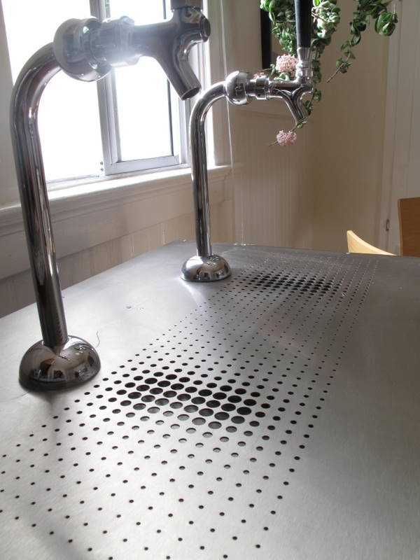 Build Your Own Kegerator for Homebrew