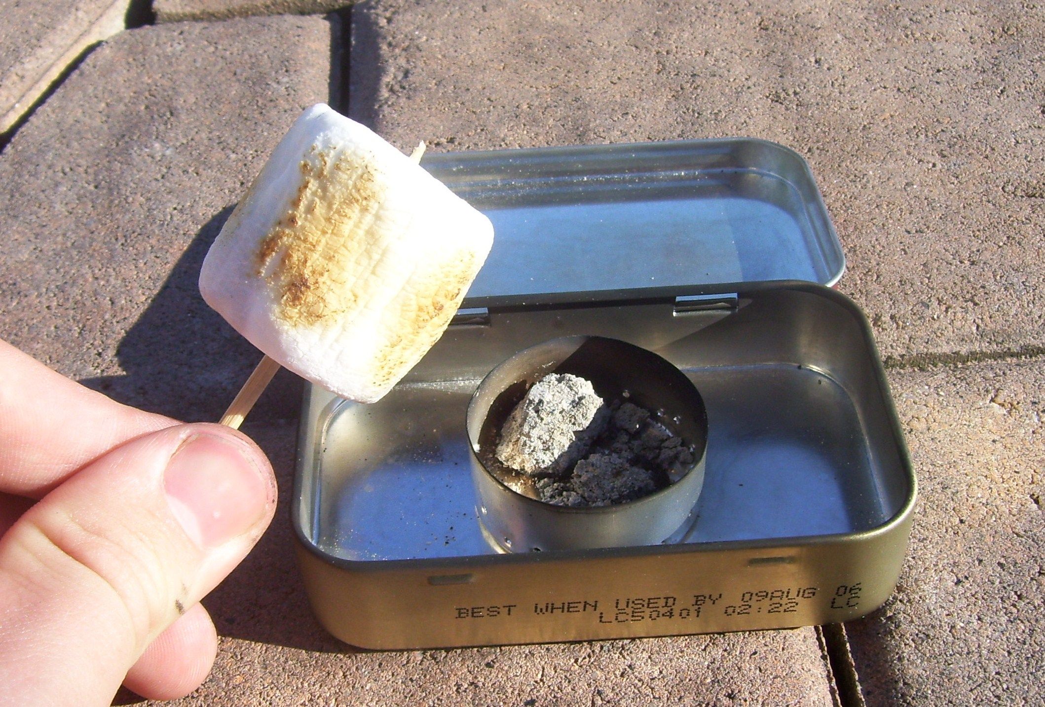 Portable Altoids Marshmallow Roaster
