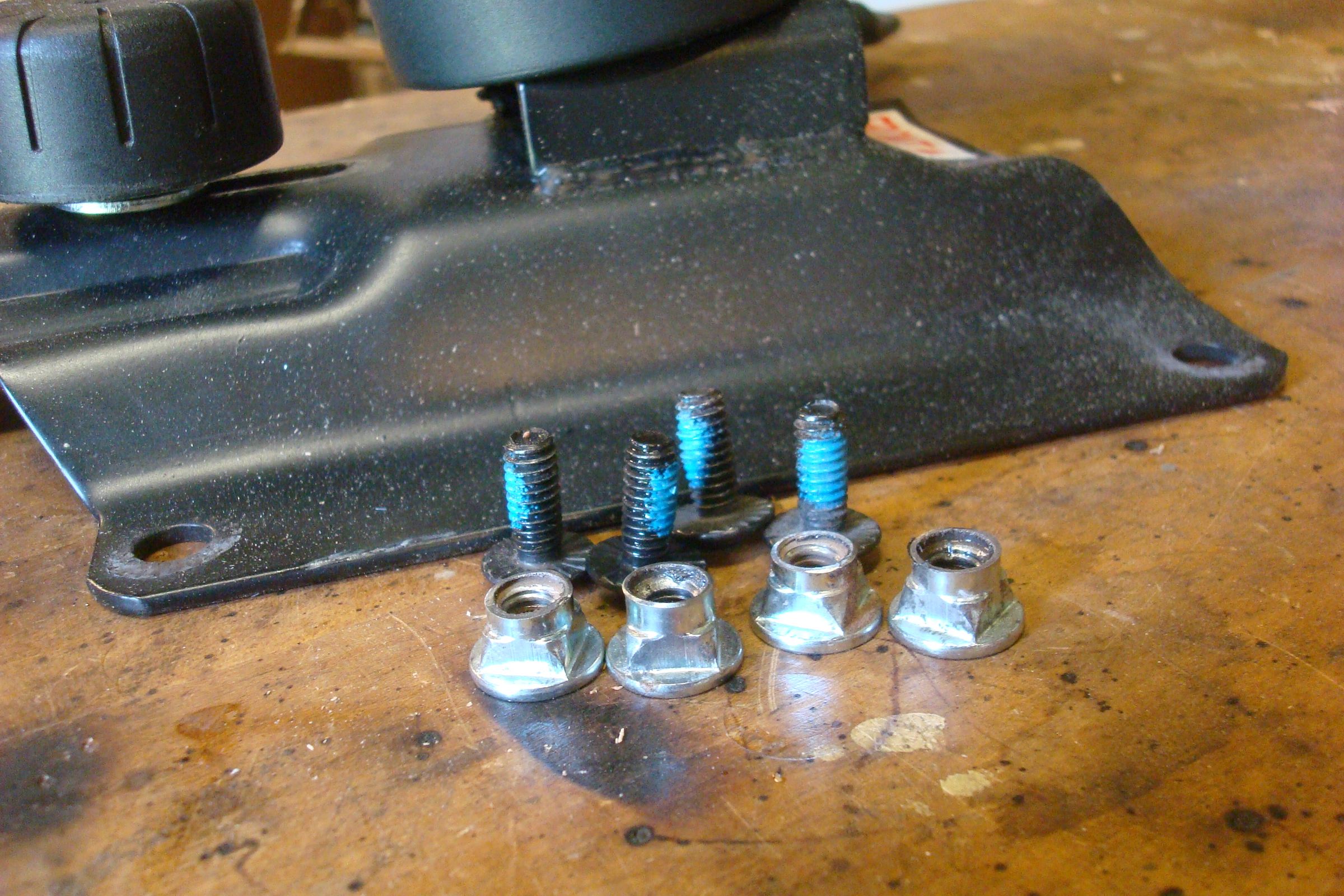 Rebuilding a Computer Chair. : 6 Steps - Instructables