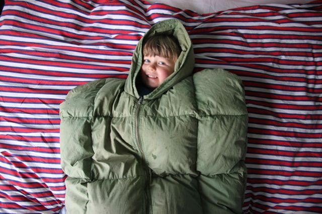 Wee-proof sleeping bag protector for little campers