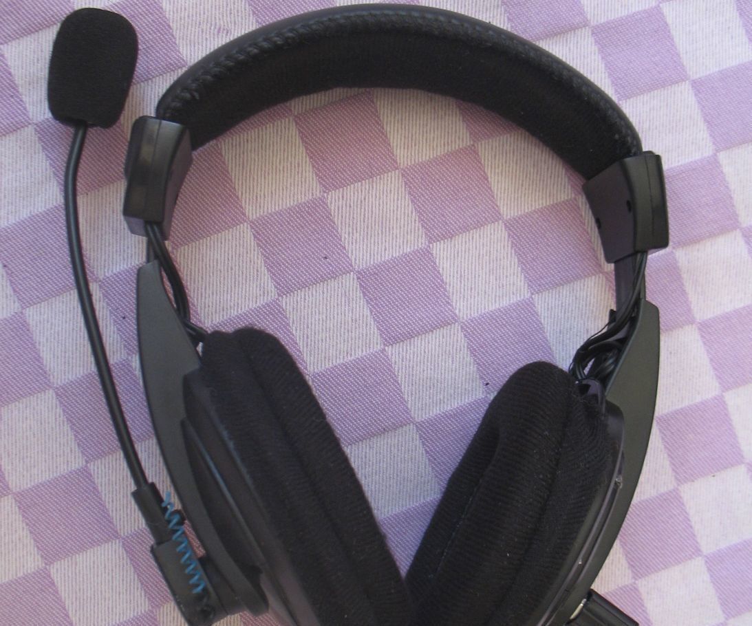 Bluetooth-FM-Phone Headset