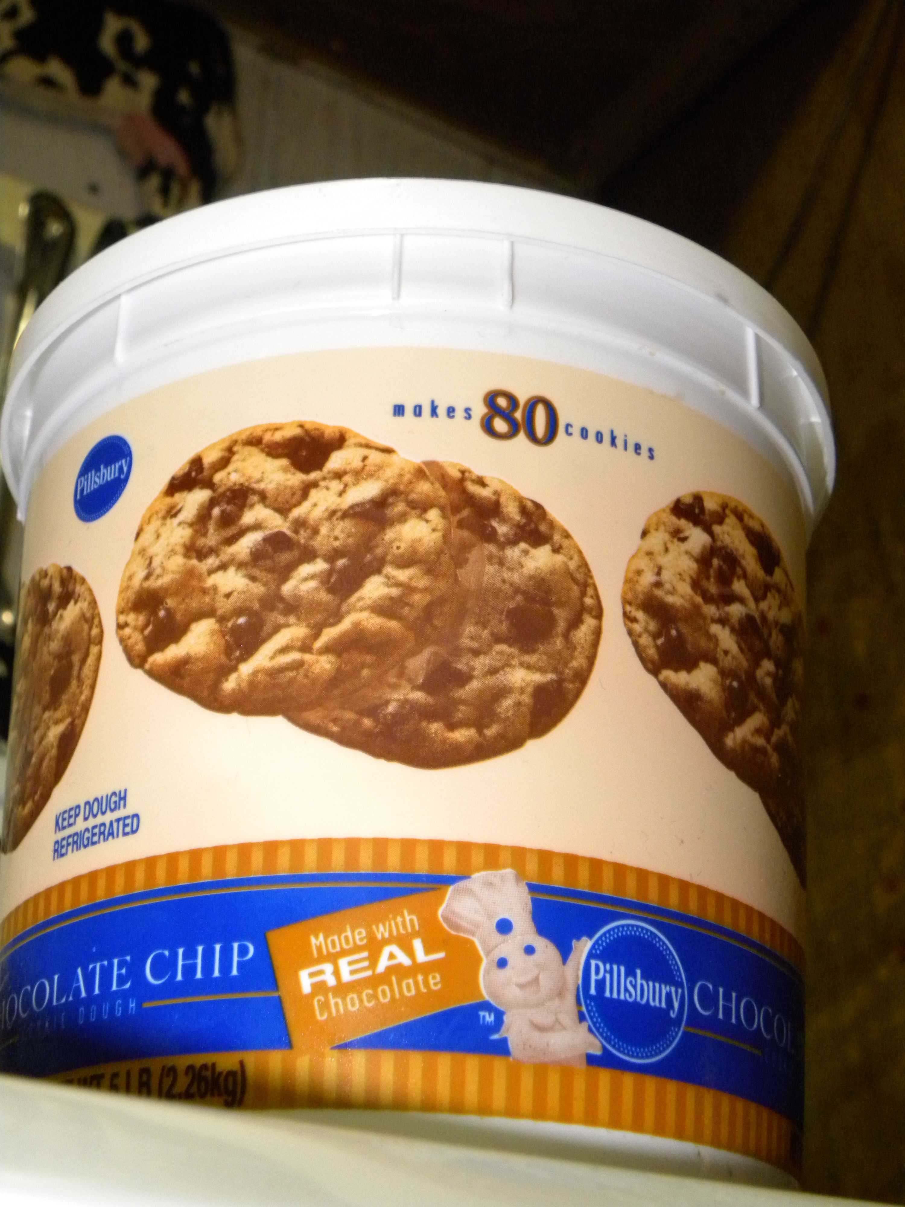 Chocolate Chip Cookie Dough Cupcake