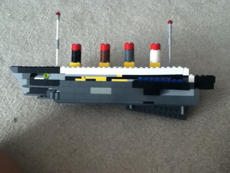 Lego Futuristic Titanic