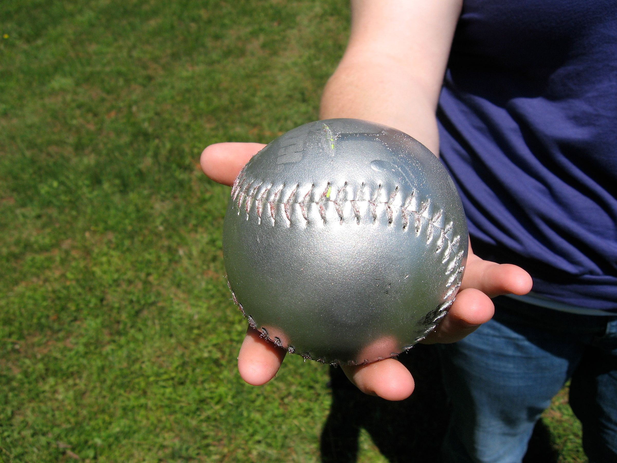 Colored Softballs Impoving Batting Average
