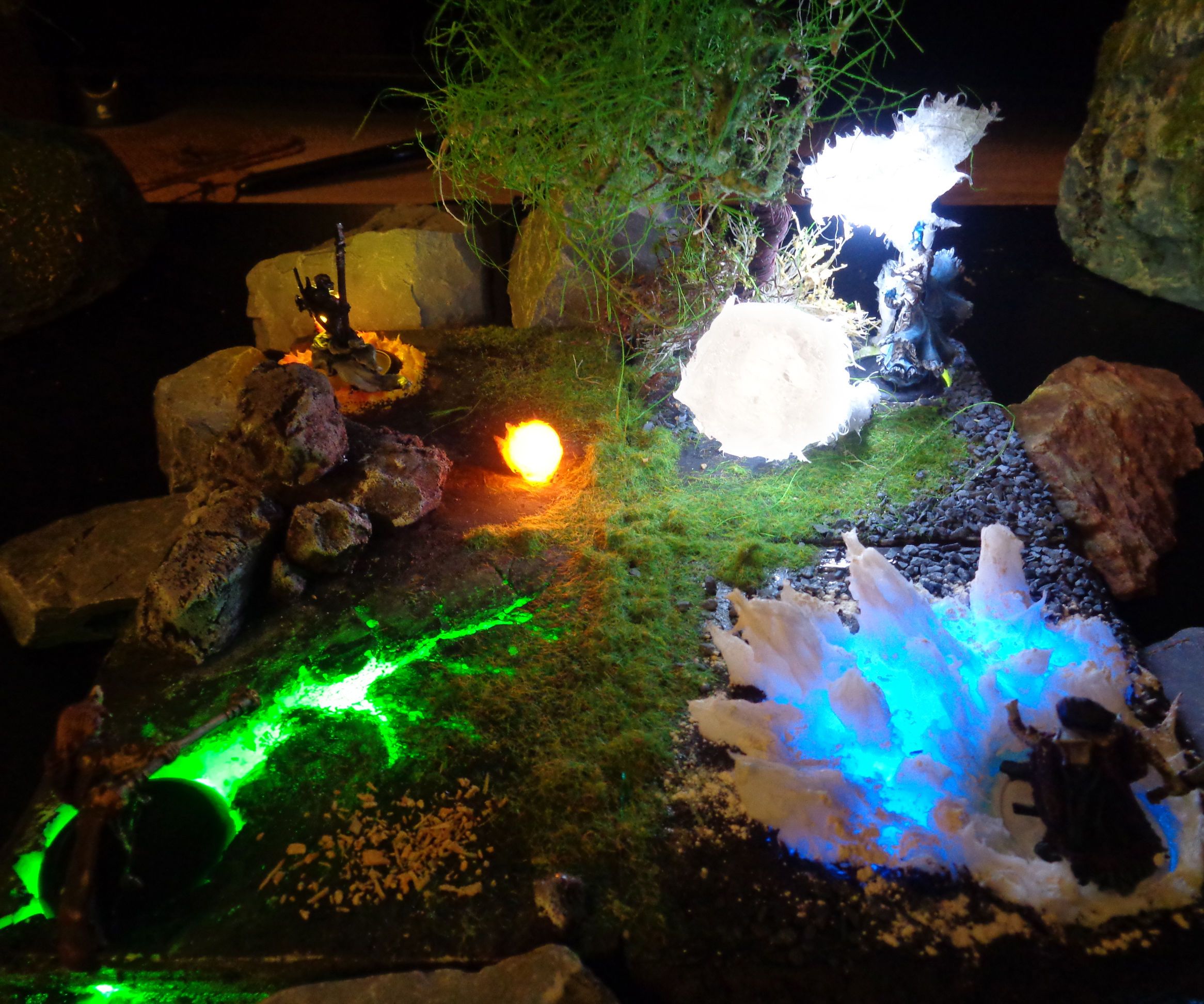 Elementalists at War (easy Silicone/LED Diorama)