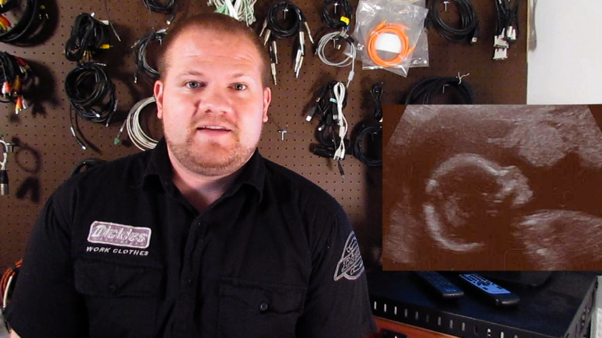 How to Tell People You're Expecting a Baby