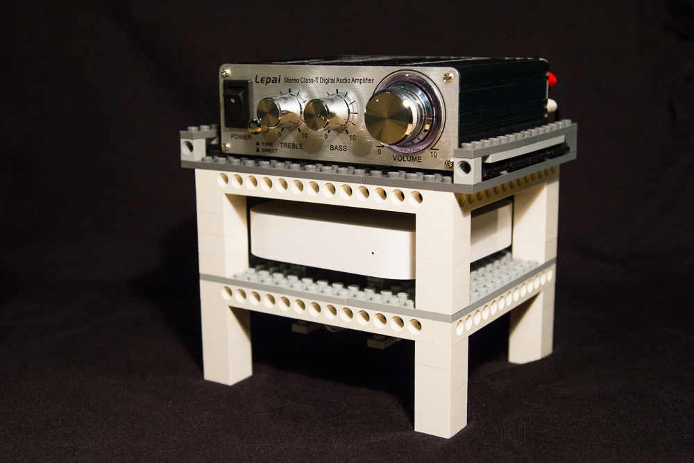 Mini LEGO Airplay Amplifier Tower