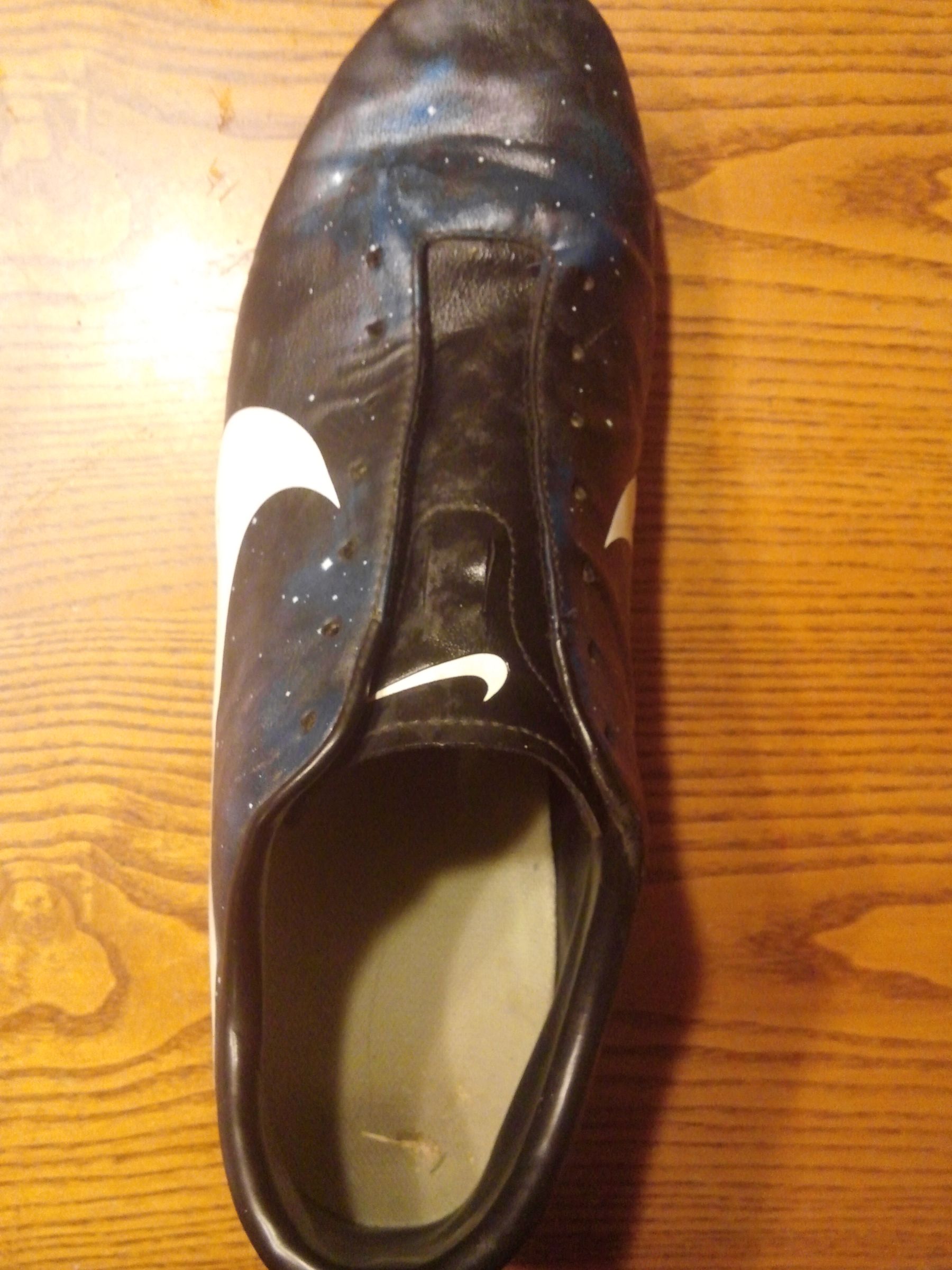 Cleaning Your Cleats! 9 Steps Instructables