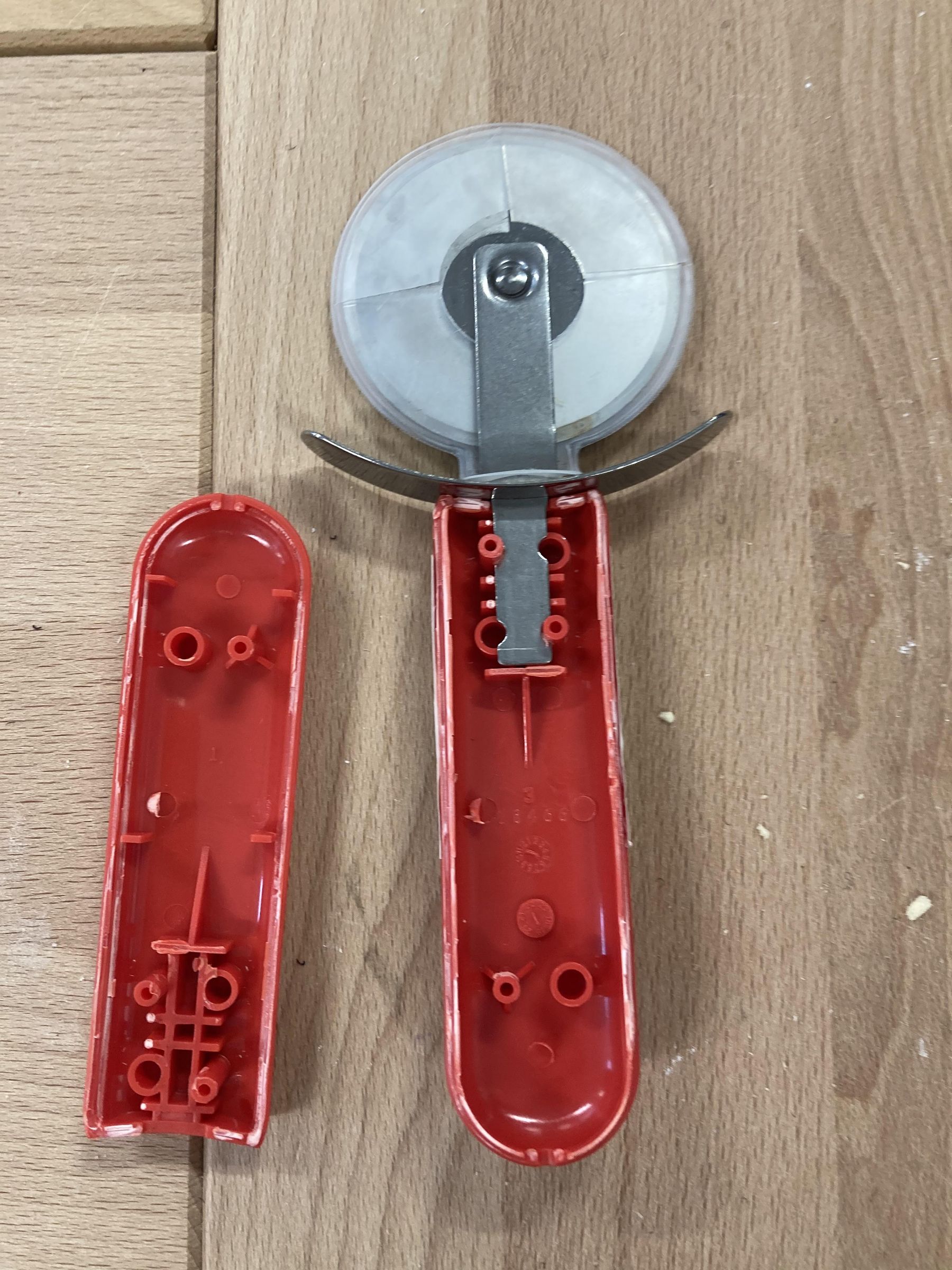Pizza Cutter Handle Using Fusion 360 11 Steps Instructables