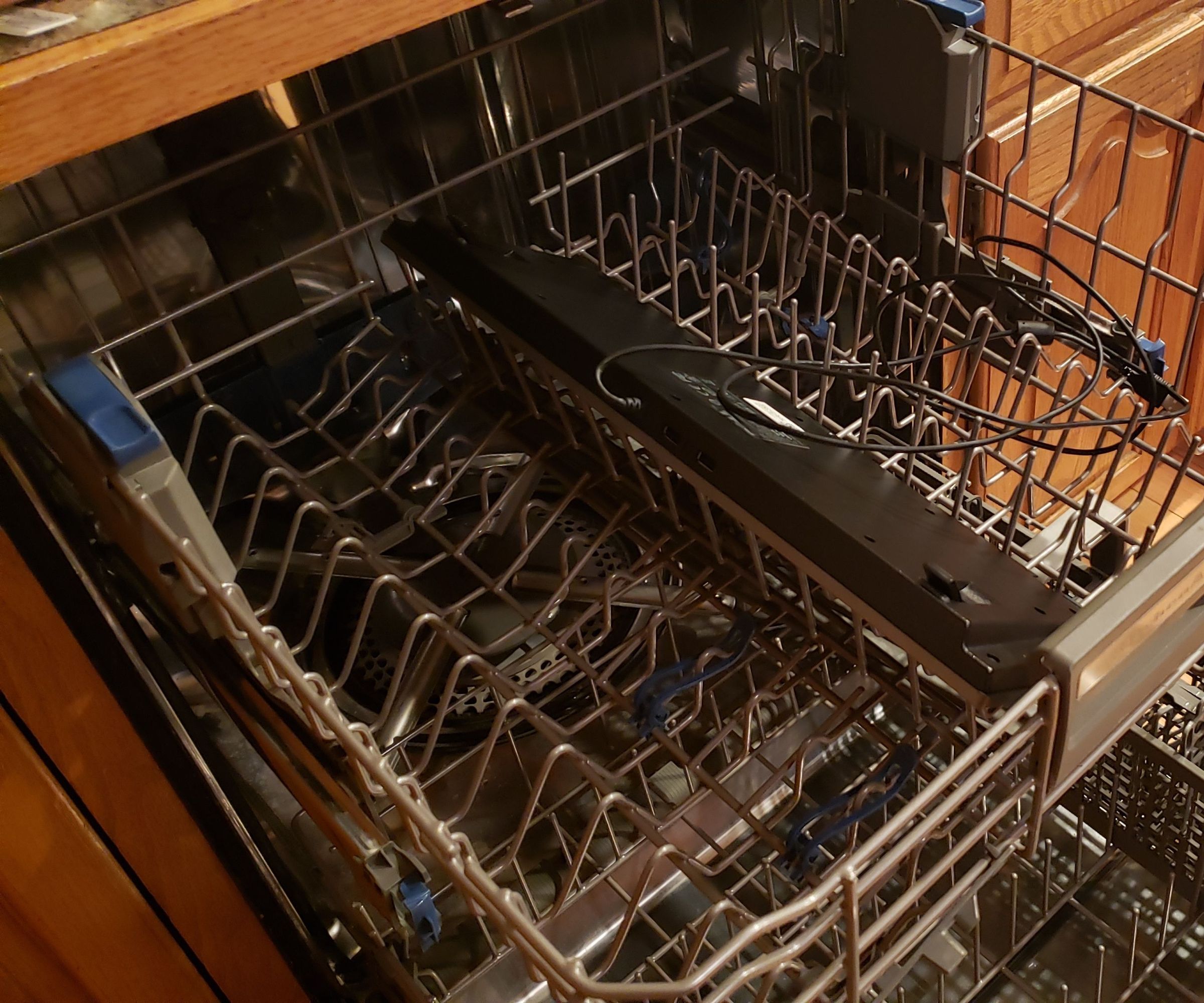 How to Dishwash a Computer Keyboard