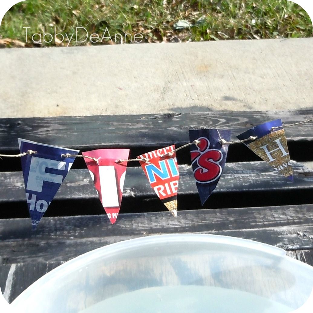 Paper Finish Line Flag Banner FREE!