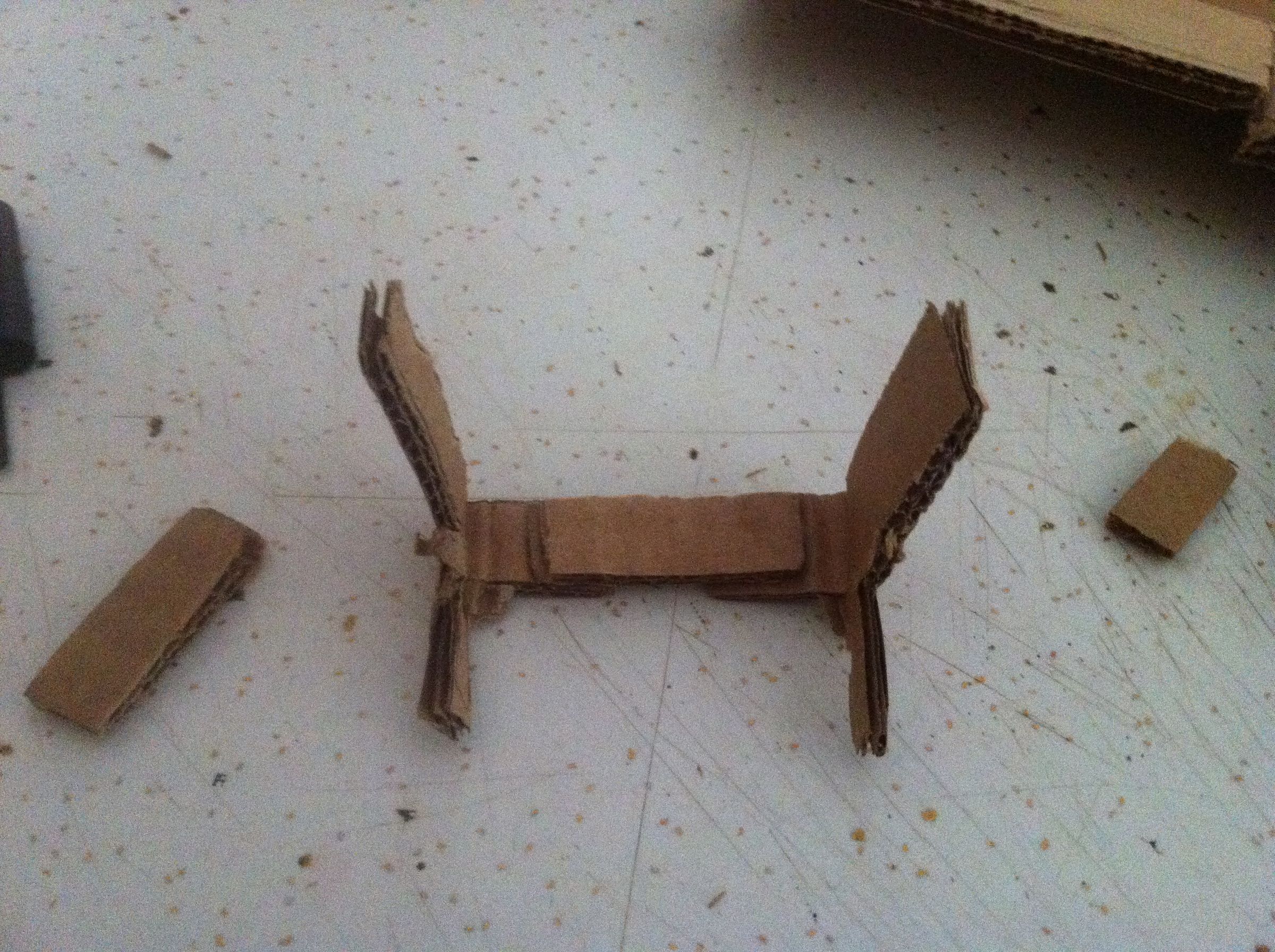 DIY Cardboard Phone Holder : 8 Steps - Instructables