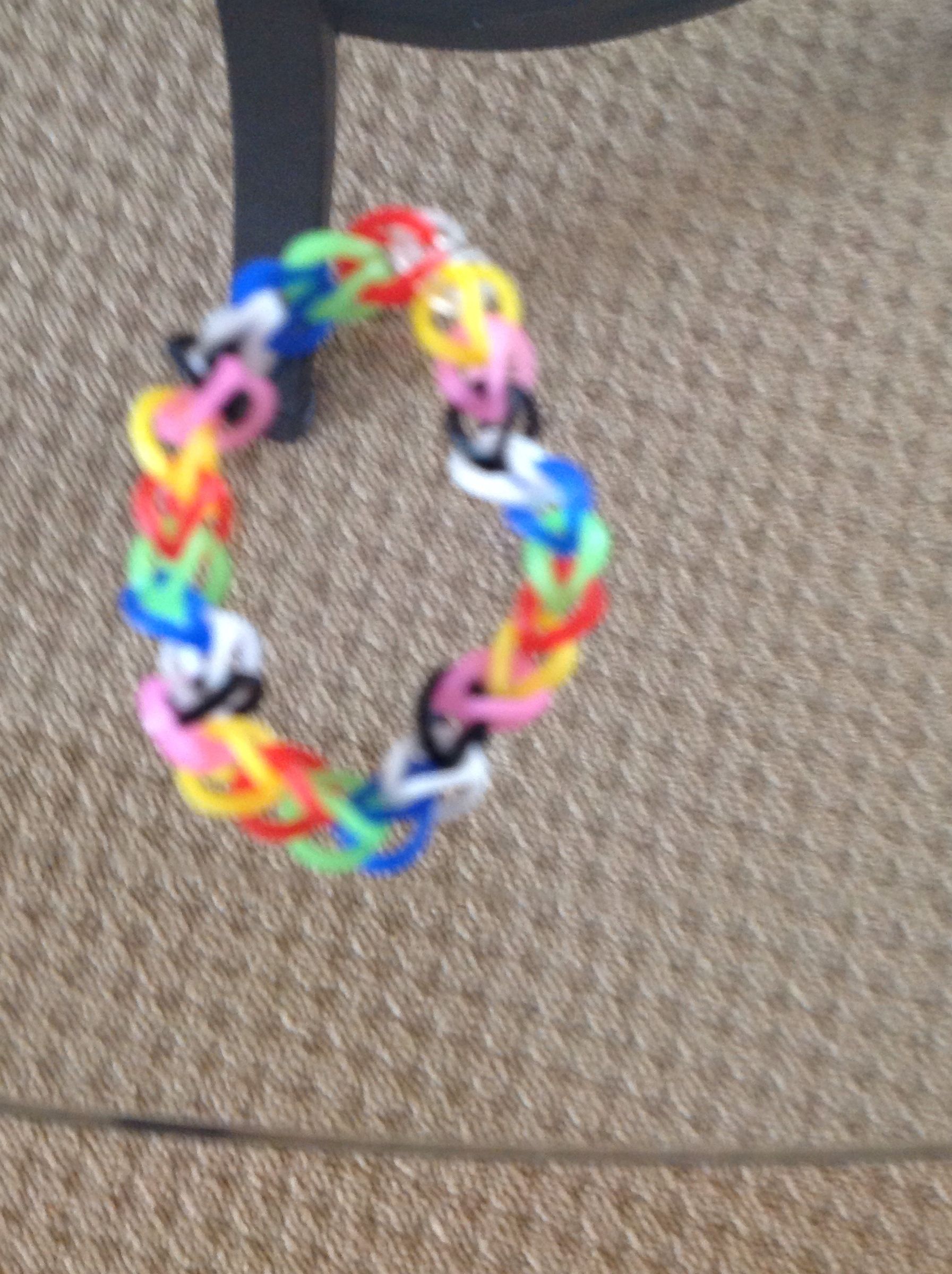 Rainbow Loom Basic Braclet