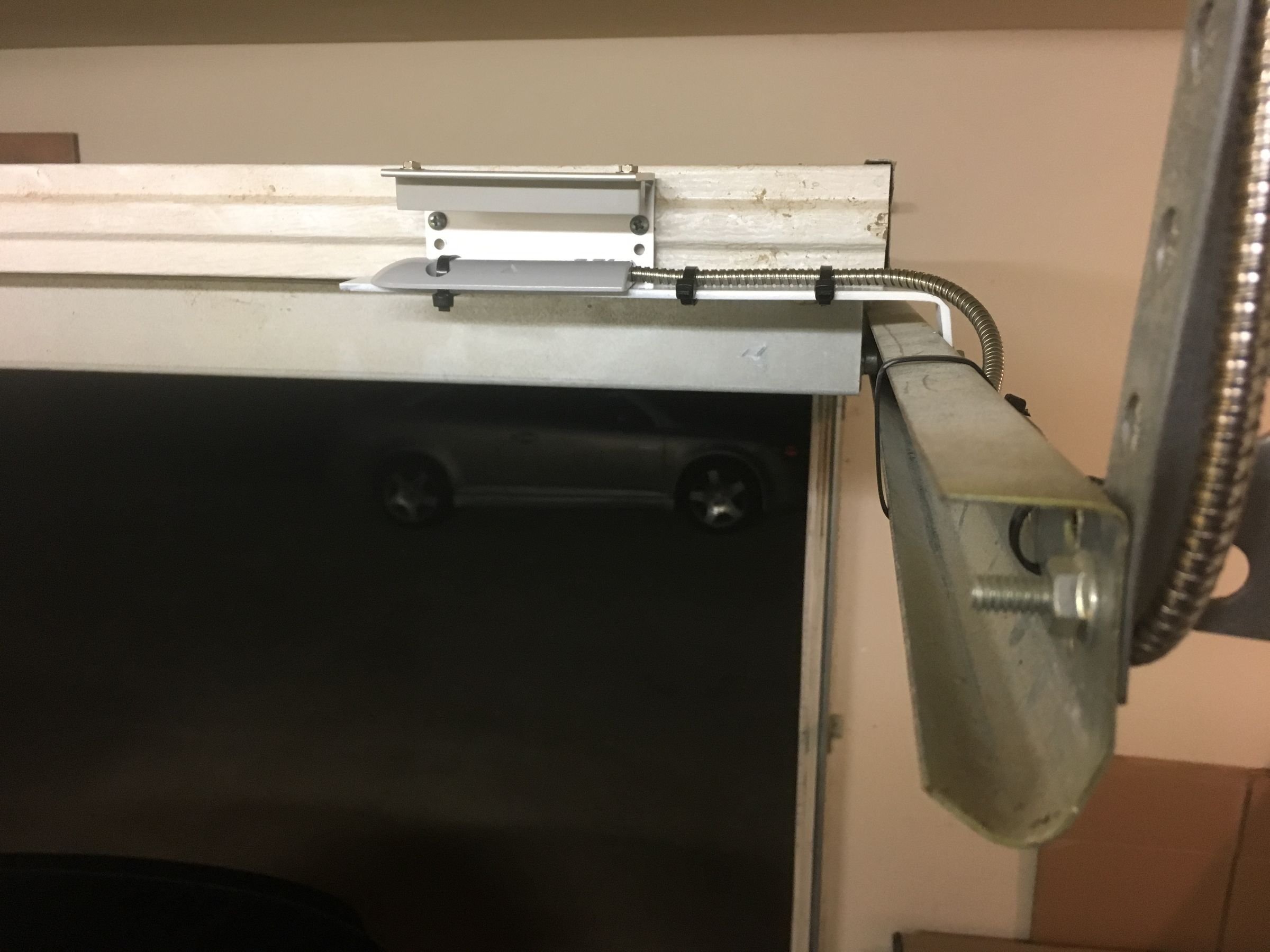 WeMo Maker Garage Door With Notification & Siri : 6 Steps - Instructables