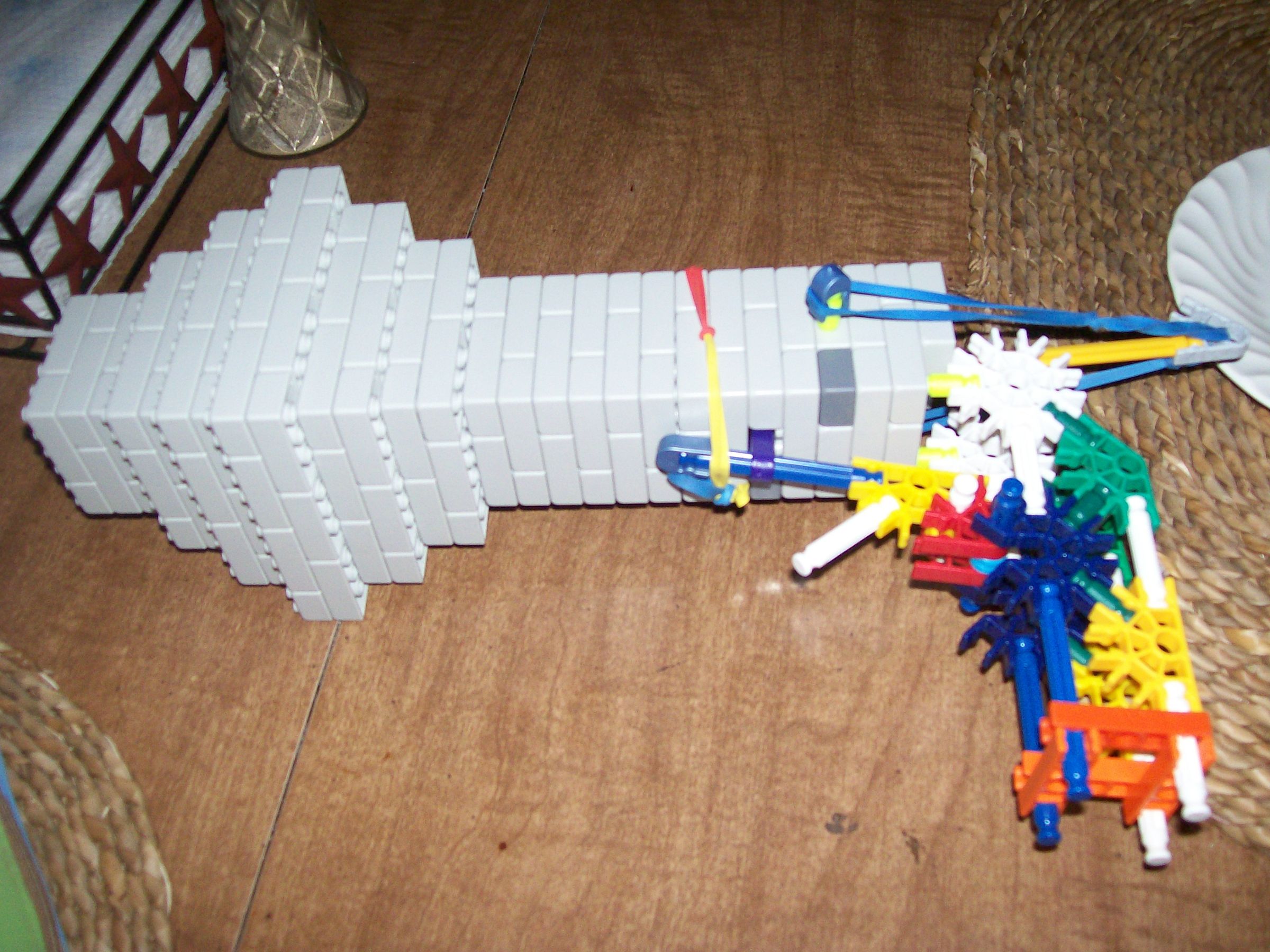 How to Make a Knex Ray Gun