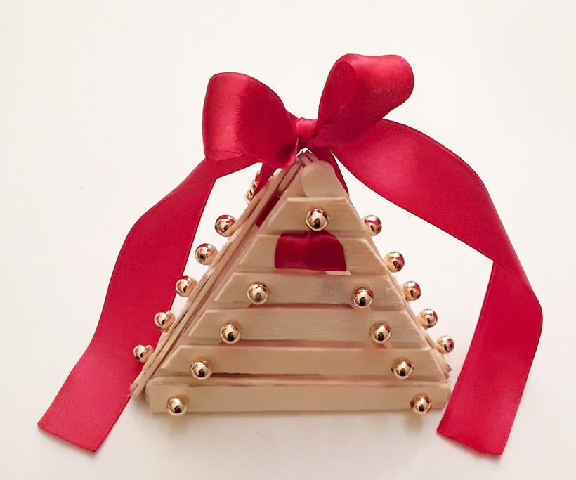 How to Make a Beautiful Craft Using Ice-Cream Sticks?