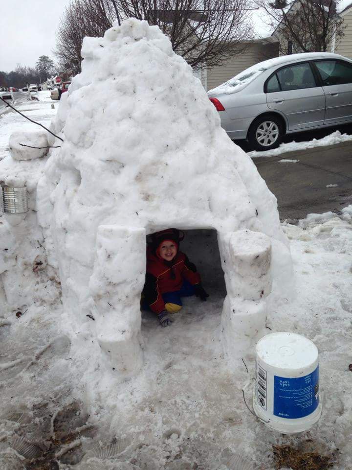Bucket Igloo