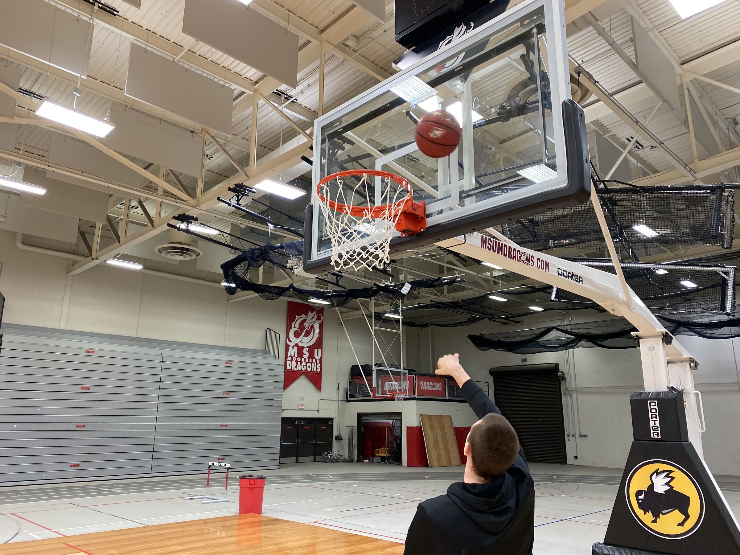 How to Make a Layup! (with Both Hands!) : 14 Steps - Instructables