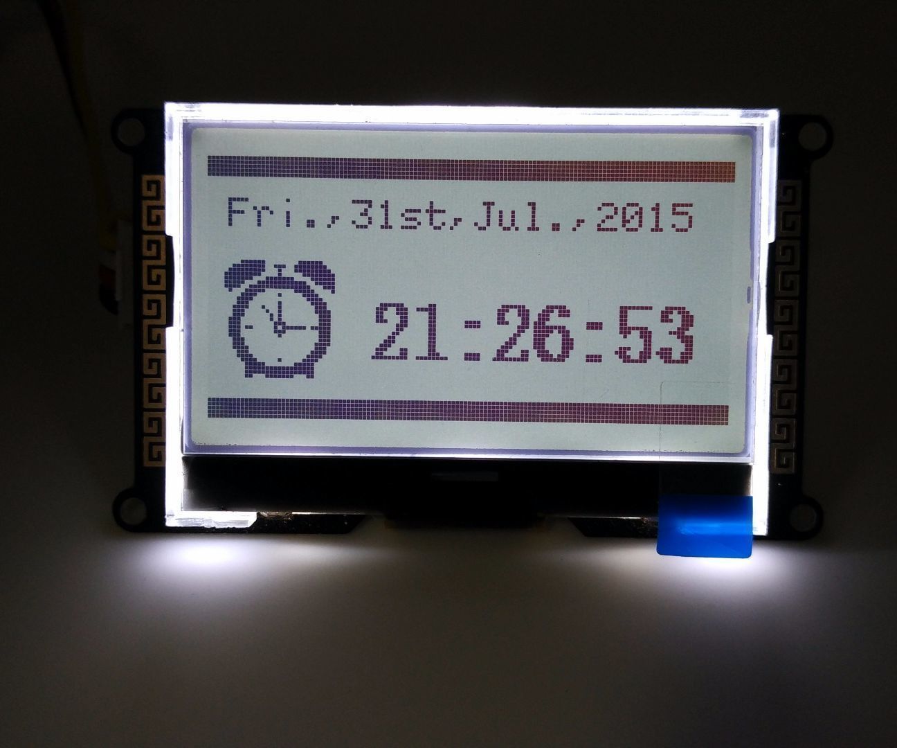 Beautiful and Practical Clock With Calendar