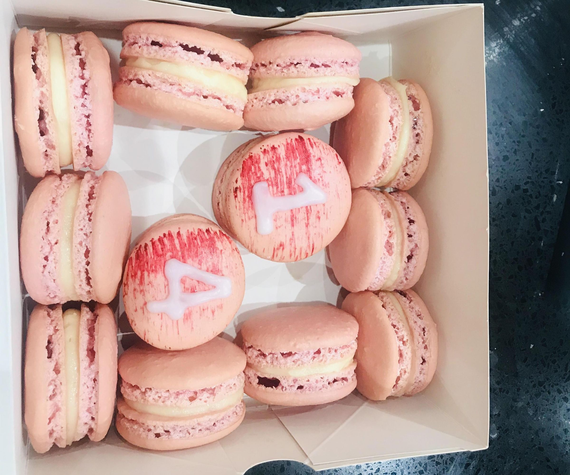 THE BEST VANILLA MACARONS!!!!