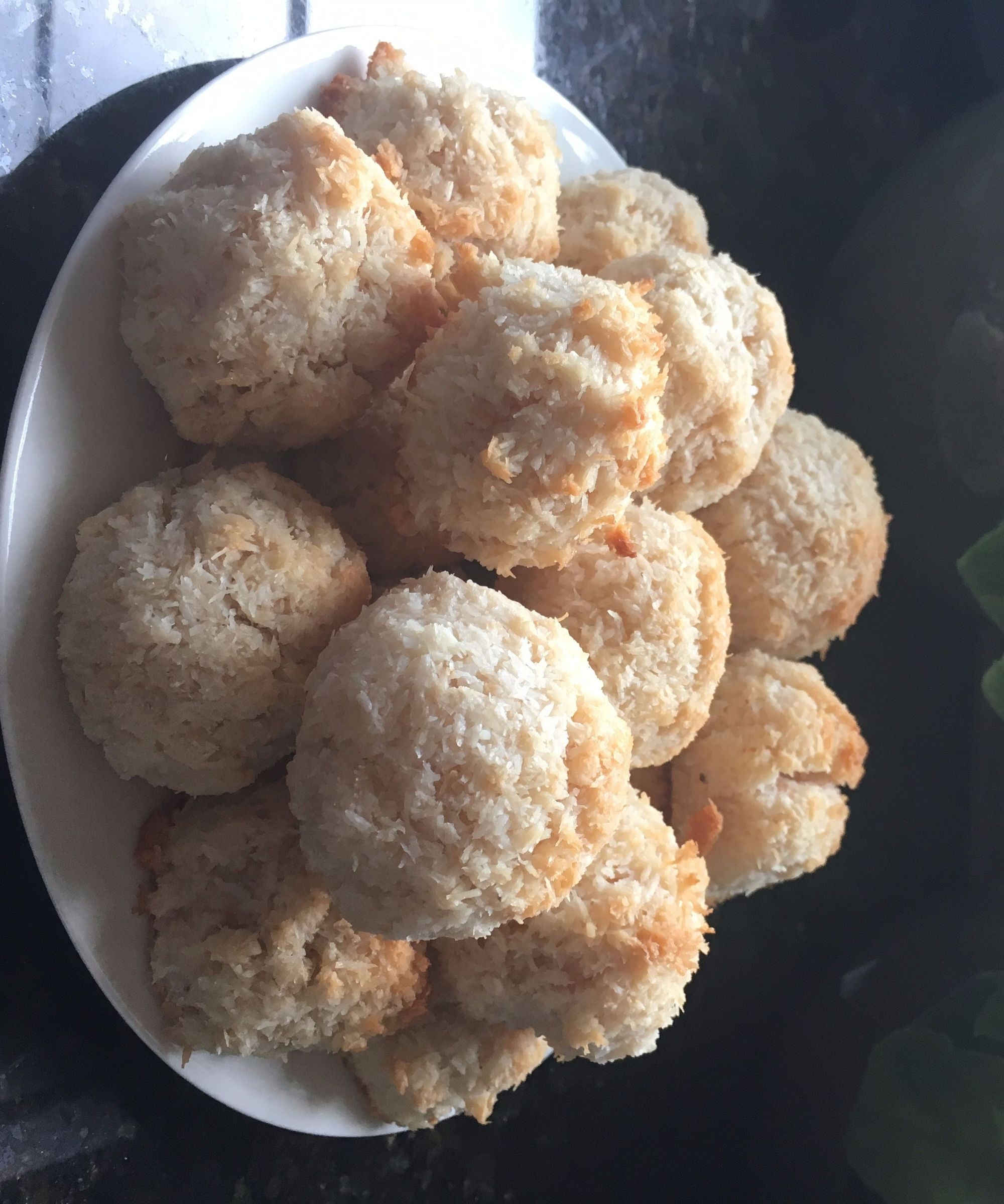 Delicious Coconut Macaroons