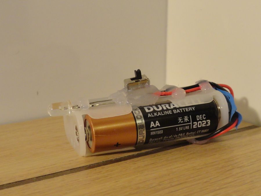 Homemade Flashlight : 7 Steps (with Pictures) - Instructables