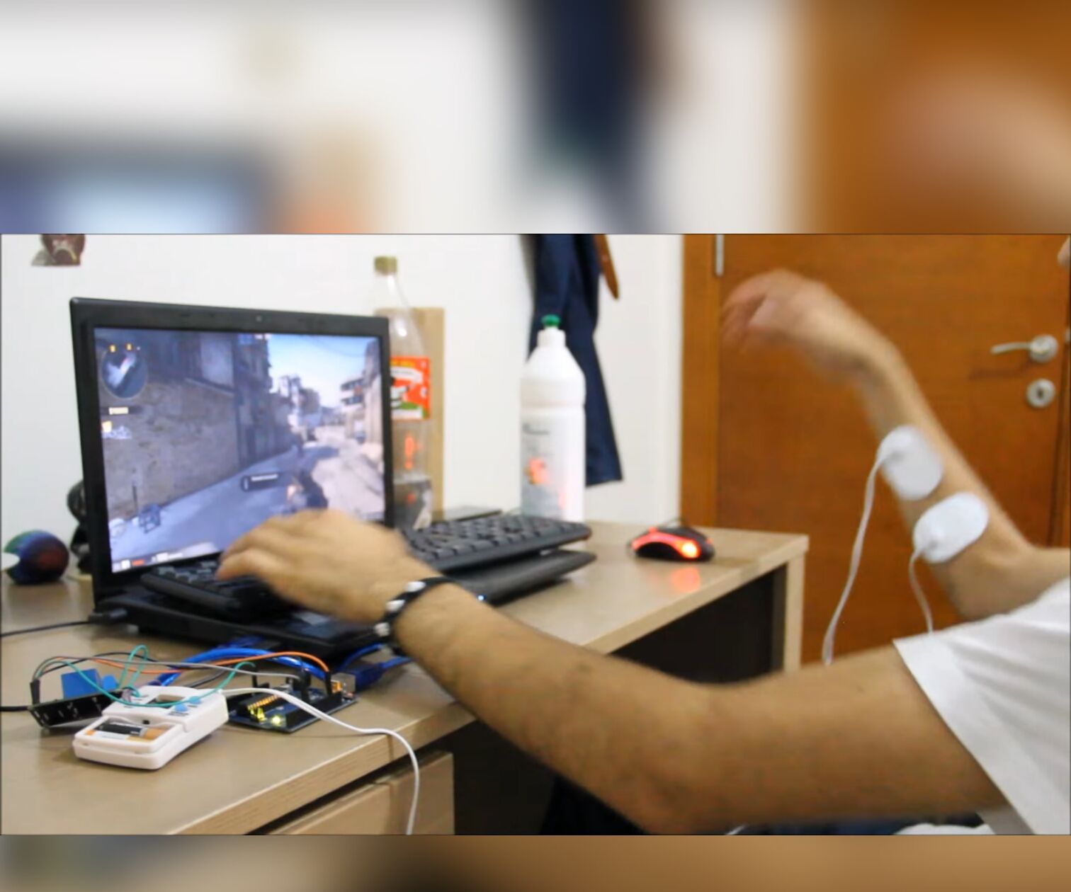 Arduino & CS:GO = Augmented Reality With Tens Device
