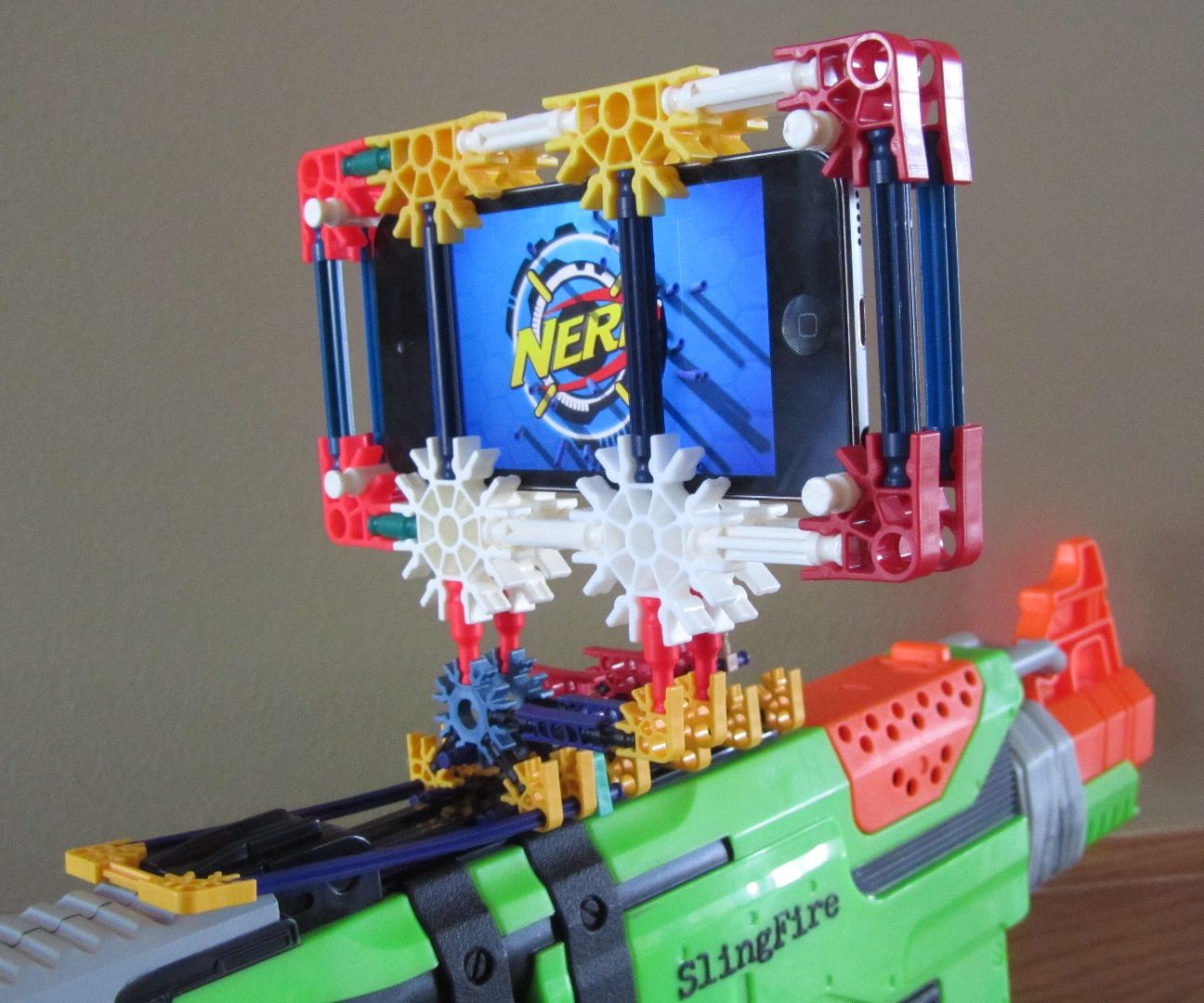 I-Sight: an Experimental K'Nerf IPod Holder With Sight