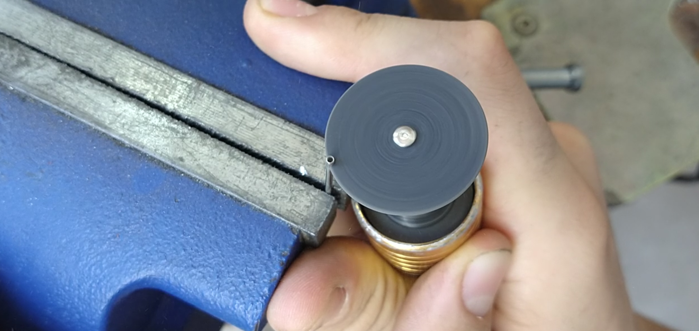 Top 10 Ways to Cut Metal Without an Angle Grinder! 11 Steps (with