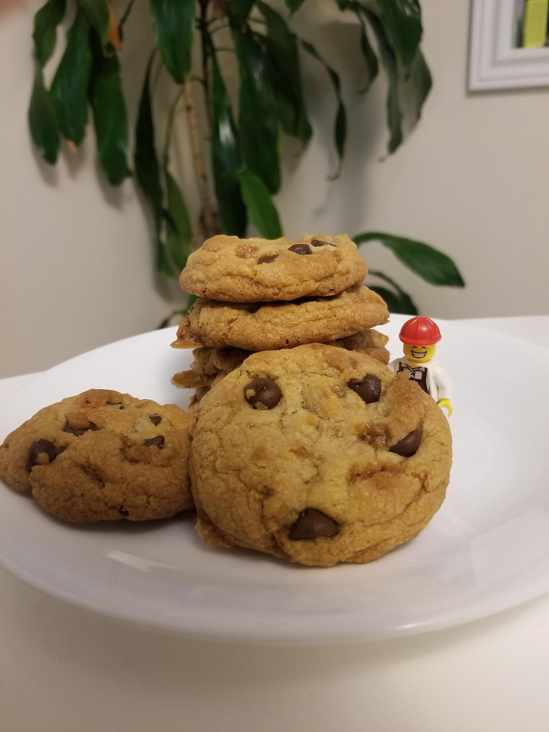 One Bowl Soft and Chewy Chocolate Chip Toffee Cookies 6 Steps (with